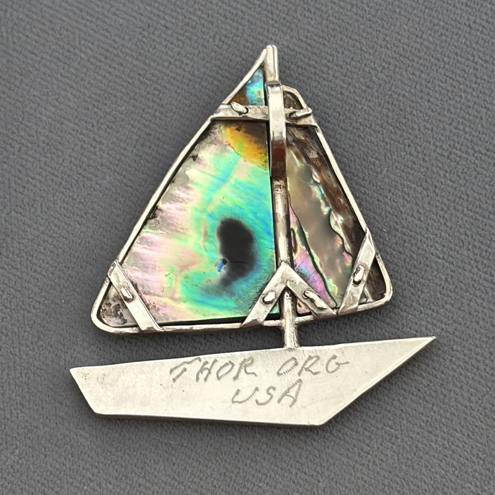 Sterling Silver Abalone Sailboat Pendant - Picture 2 of 3